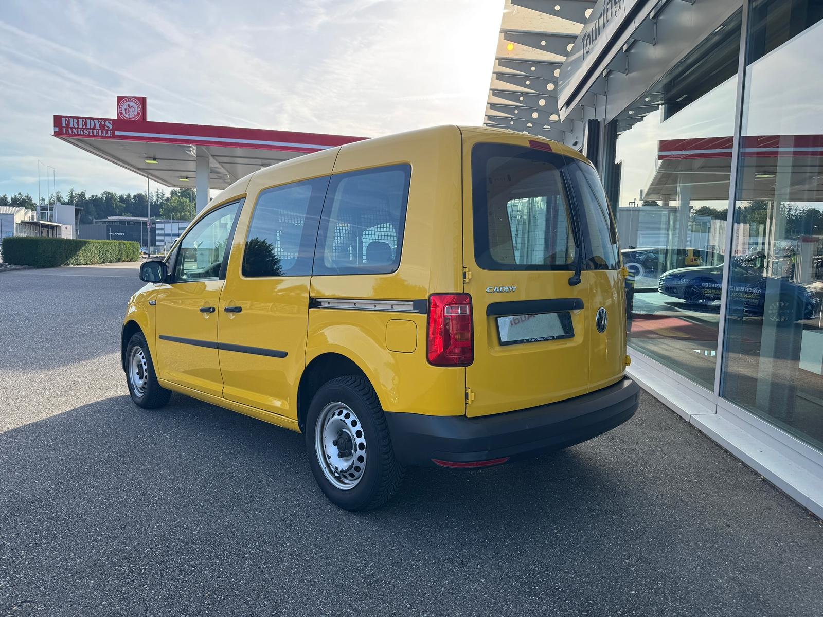 VW Caddy 1.0 TSI BlueMotion Technology, Benzina, Occasioni / Usate, Manuale - 3