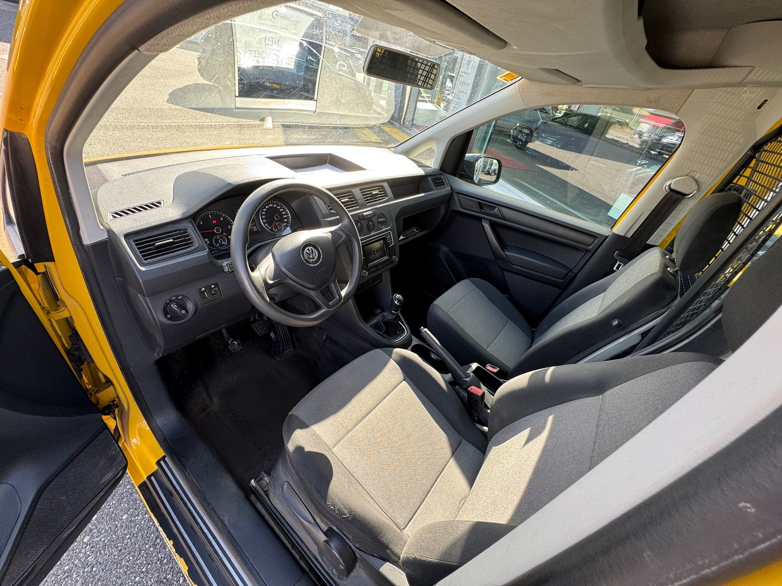 VW Caddy 2.0TDI 4Motion BlueMotion Technology 4x4, Diesel, Occasion / Utilisé, Manuelle - 6