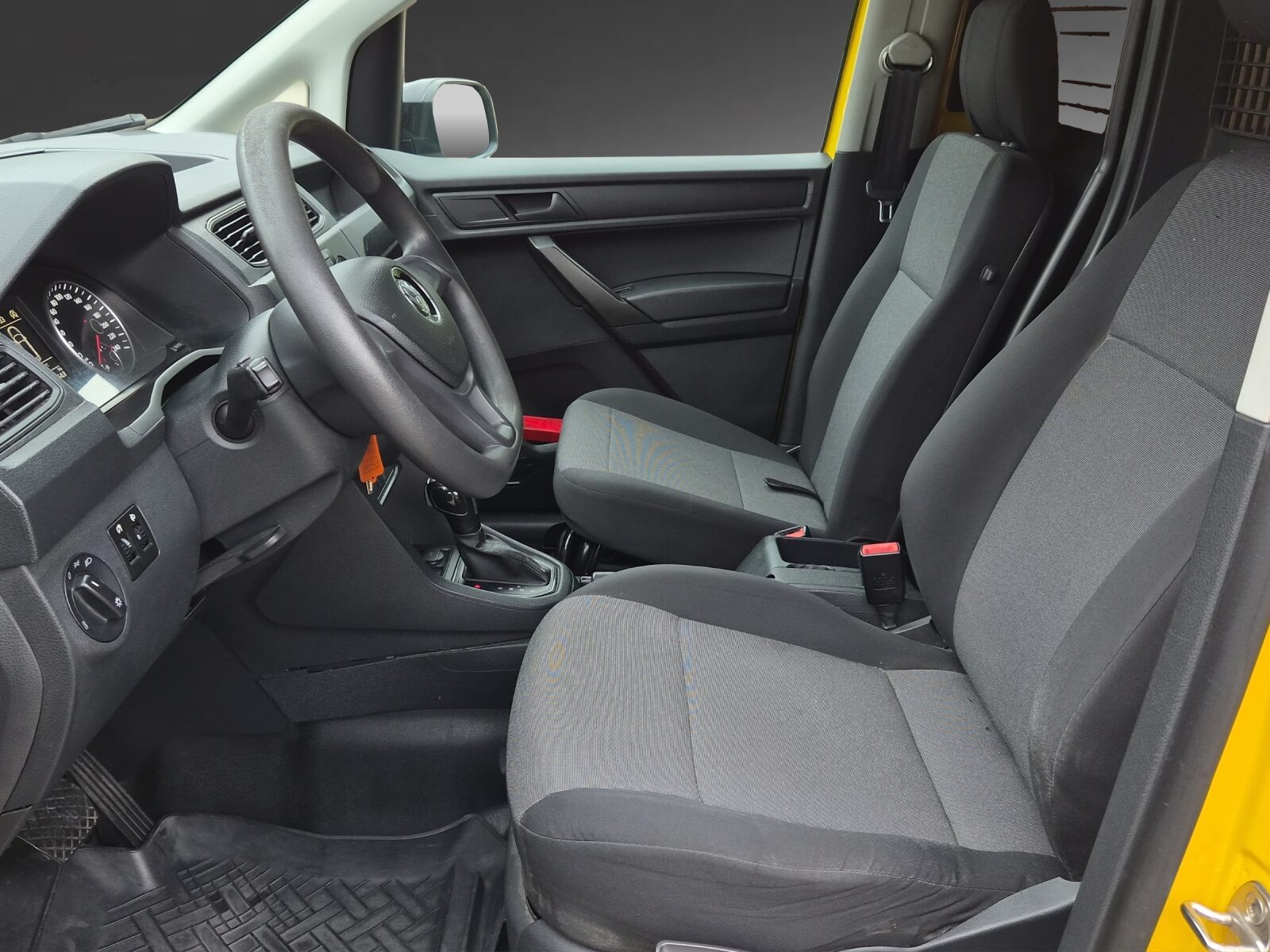 VW Caddy Kastenwagen, Diesel, Occasioni / Usate, Automatico - 6