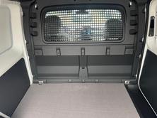 VW Caddy Cargo, Diesel, Second hand / Used, Automatic - 7