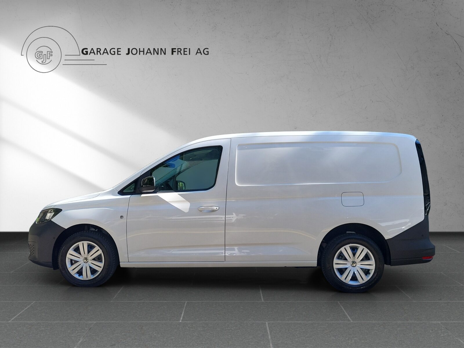 VW Caddy Cargo Entry Maxi, Petrol, Ex-demonstrator, Automatic - 3