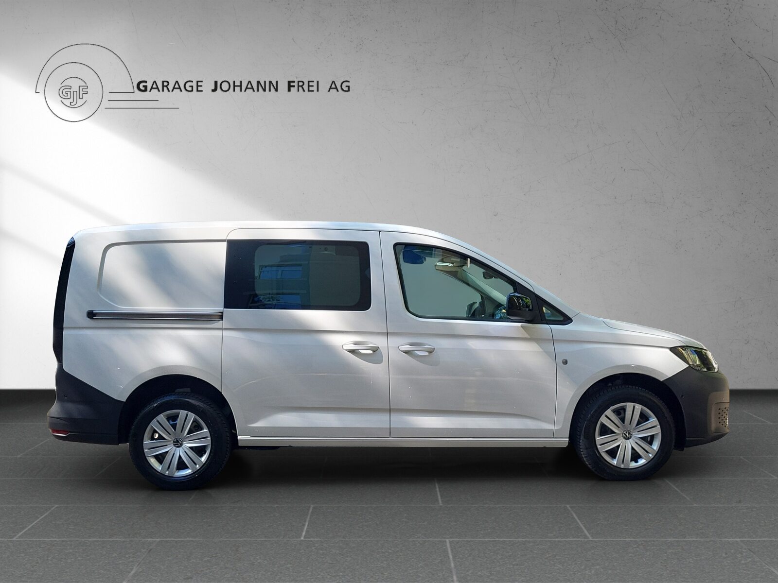 VW Caddy Cargo Entry Maxi, Petrol, Ex-demonstrator, Automatic - 7