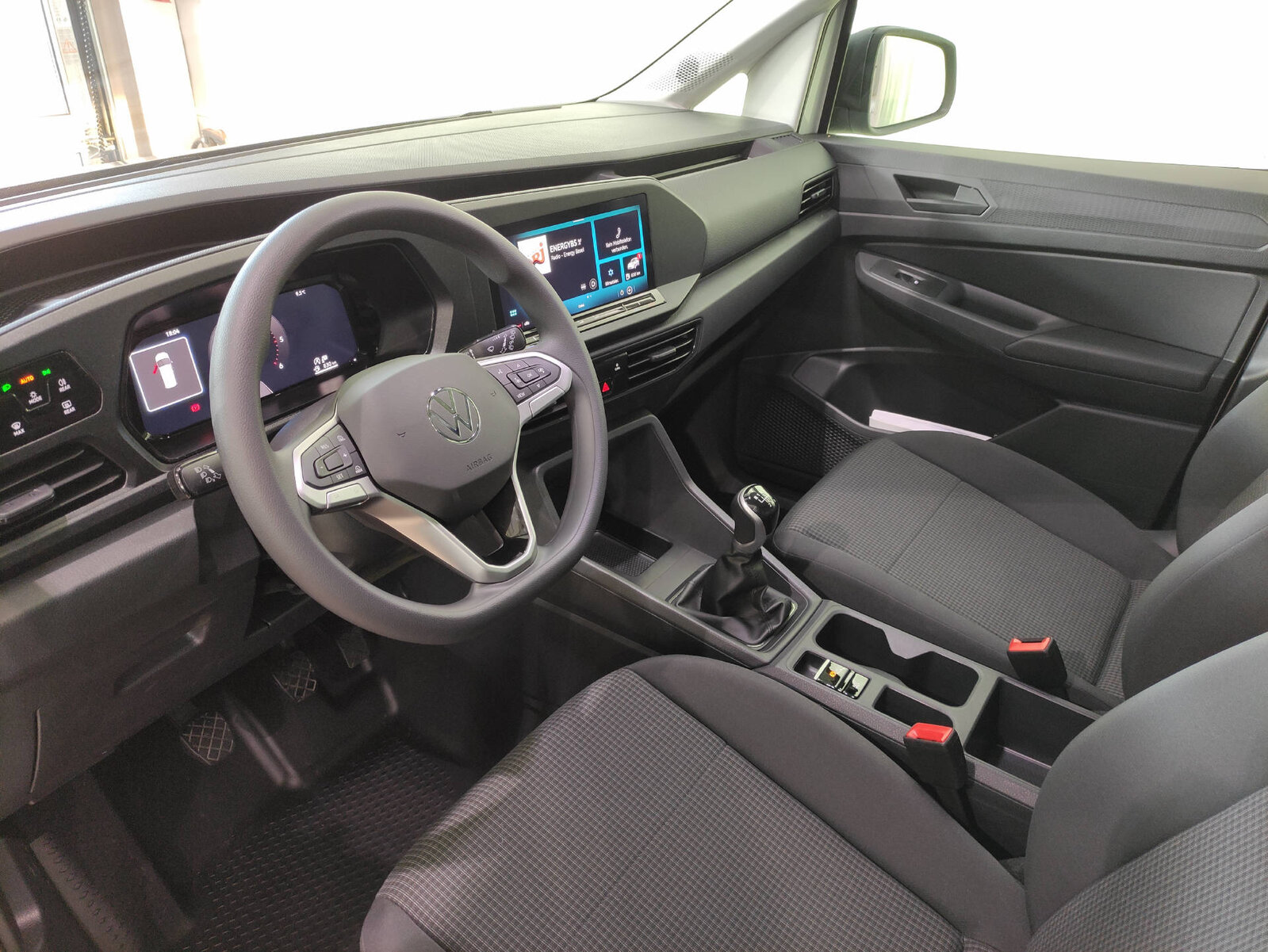 VW Caddy Kaw. 2.0 TDI 102 BlueMT Entry, Diesel, Vorführwagen, Handschaltung - 3