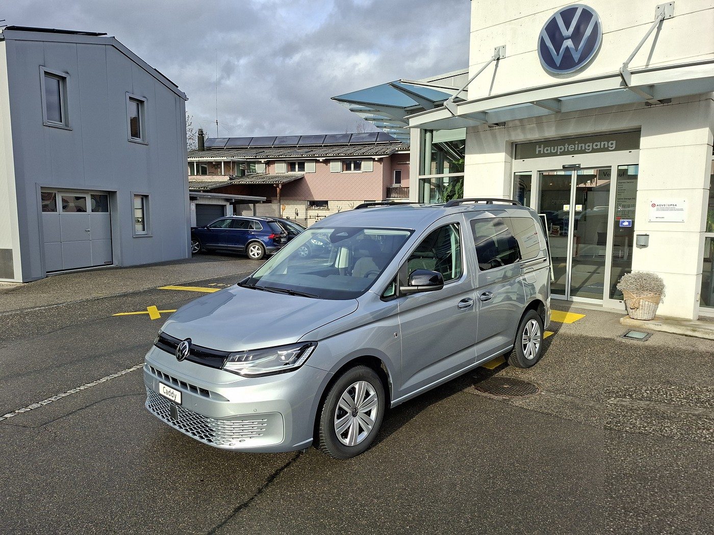 VW Caddy Liberty, Diesel, Auto nuove, Manuale - 3