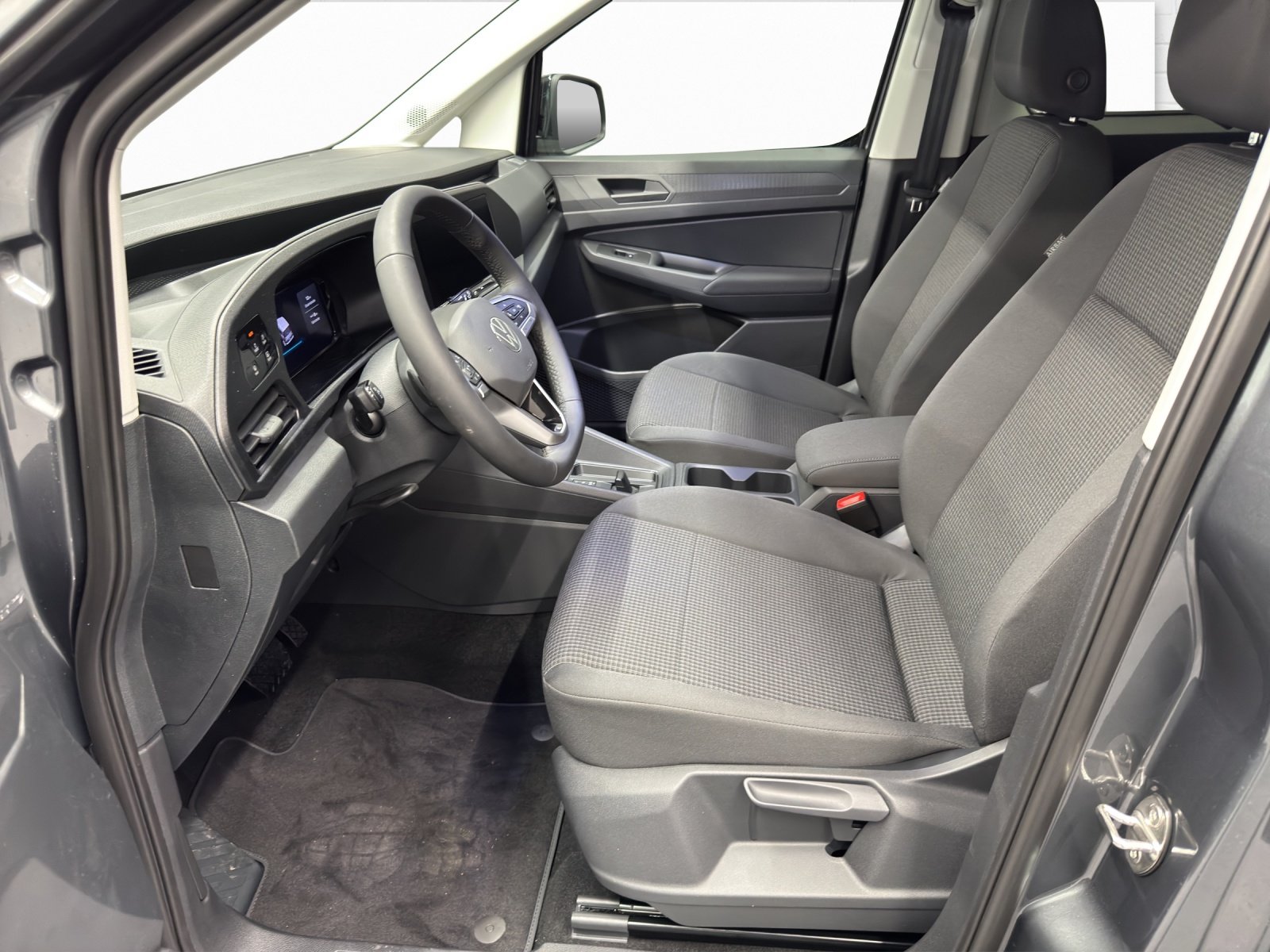 VW Caddy 1.5 TSI eHybrid Liberty DSG, Plug-in-Hybrid Petrol/Electric, New car, Automatic - 7