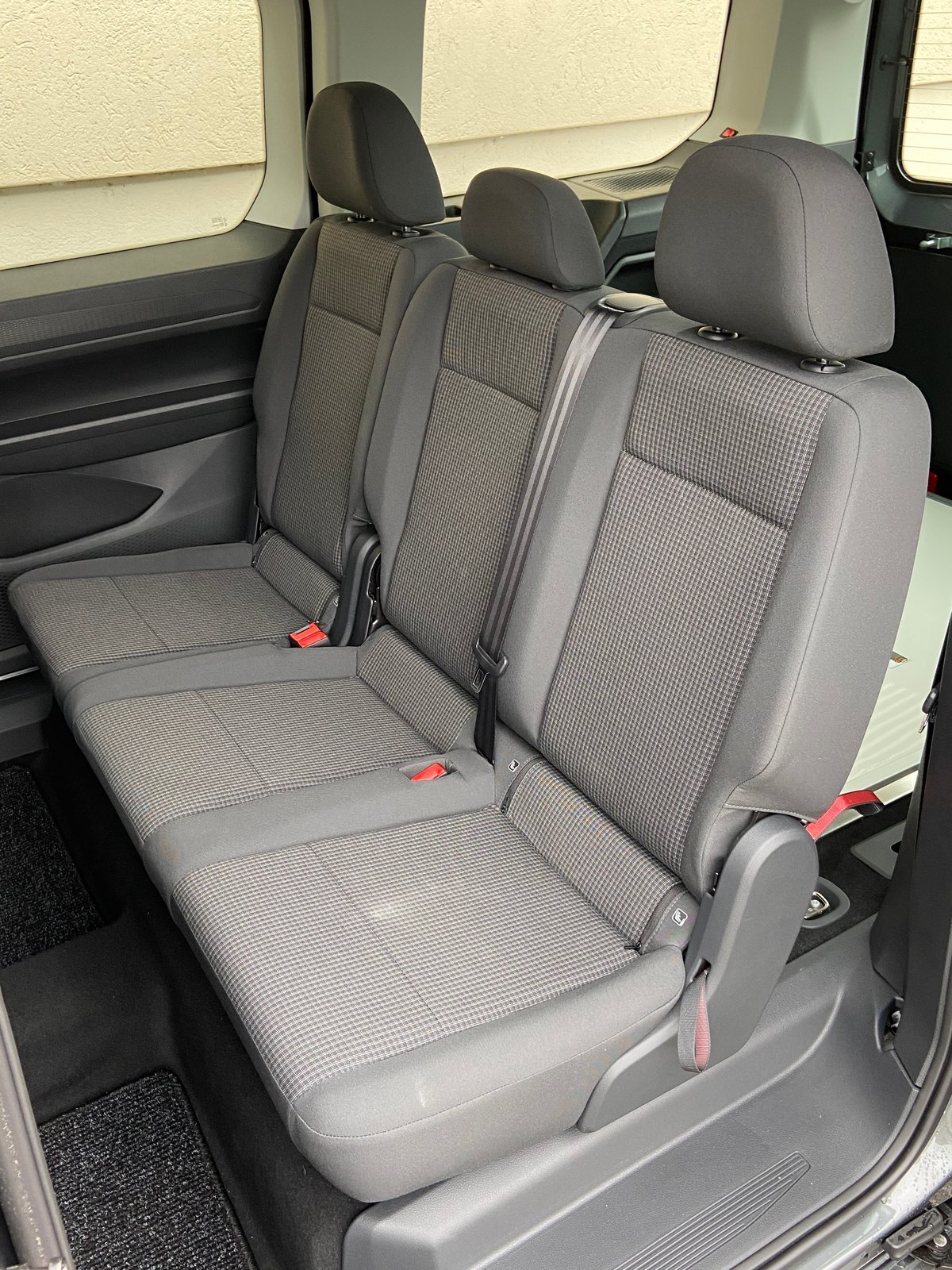 VW Caddy Maxi Kombi 2.0 TDi DSG Rollstuhltransport 5+1 Plät, Diesel, Auto nuove, Automatico - 6