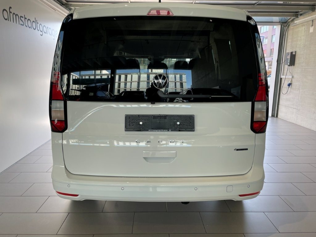 VW Caddy Liberty, Diesel, New car, Manual - 3