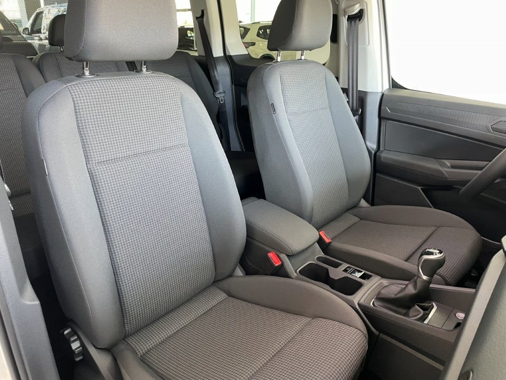 VW Caddy Liberty, Diesel, New car, Manual - 7
