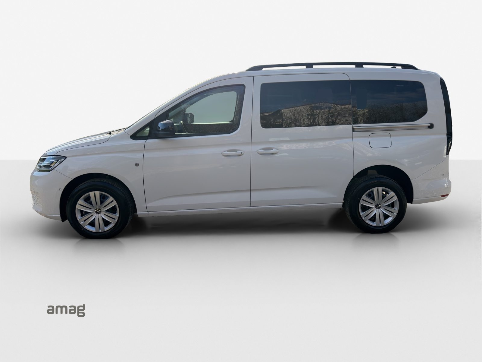VW Caddy Liberty Maxi, Petrol, New car, Automatic - 2