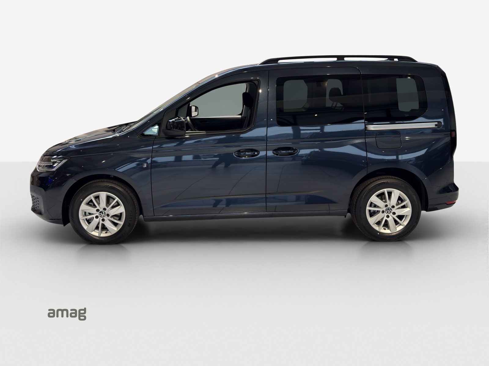 VW Caddy Liberty, Diesel, New car, Automatic - 2