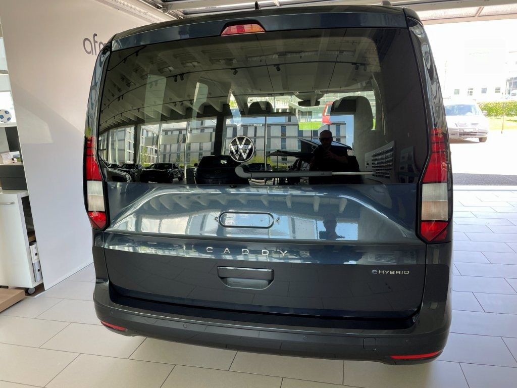 VW Caddy Liberty, Hybride Integrale Benzina/Elettrica, Auto nuove, Automatico - 3