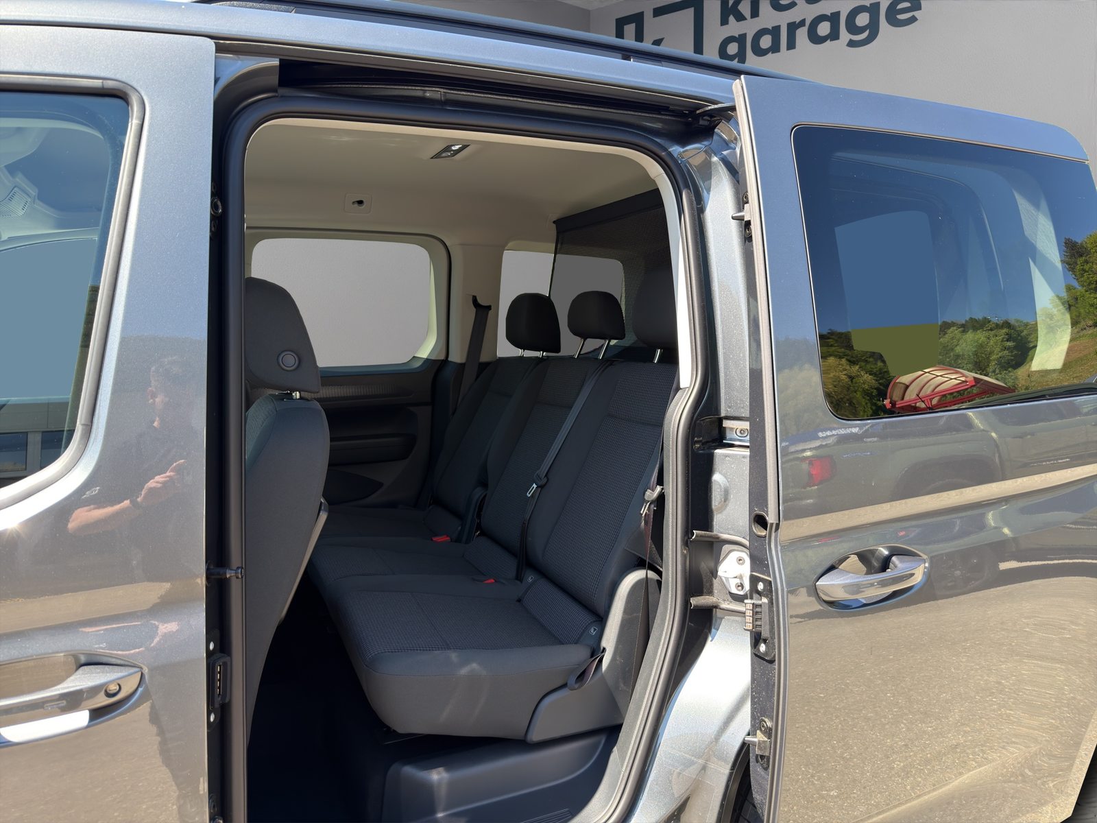 VW Caddy Liberty, Voll-Hybrid Benzin/Elektro, Neuwagen, Automatik - 7
