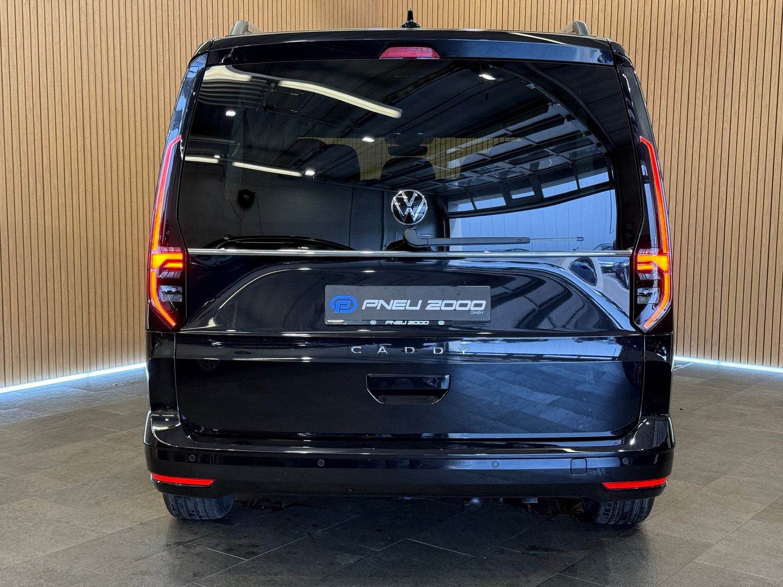 VW Caddy Maxi 1.5 TSI Style DSG 7 Sitze * Deep Black *, Benzina, Auto nuove, Automatico - 6