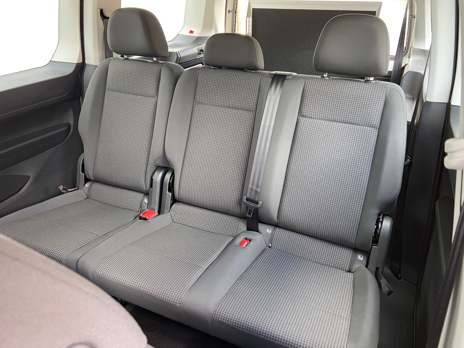 VW Caddy Maxi Kombi 2.0 TDi DSG Rollstuhltransport 5+1 Plät, Diesel, New car, Automatic - 7