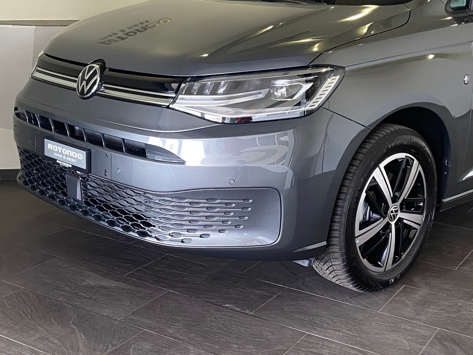 VW Caddy Maxi Kombi Premium 1.5 TSI DSG Rollstuhltransport 5, Benzina, Auto nuove, Automatico - 4