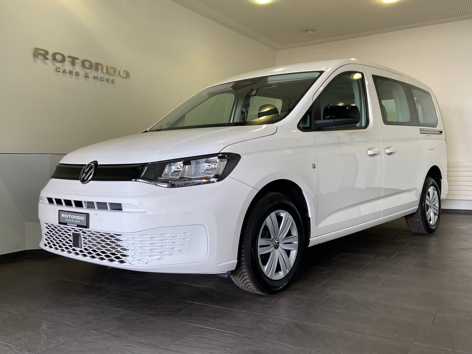 VW Caddy Maxi Kombi 2.0 TDi DSG Rollstuhltransport 5+1 Plät, Diesel, Auto nuove, Automatico - 2