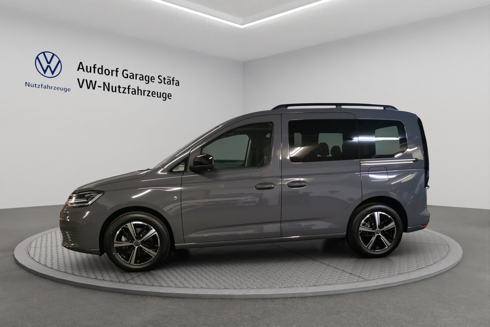 VW Caddy Liberty, Diesel, Neuwagen, Handschaltung - 2