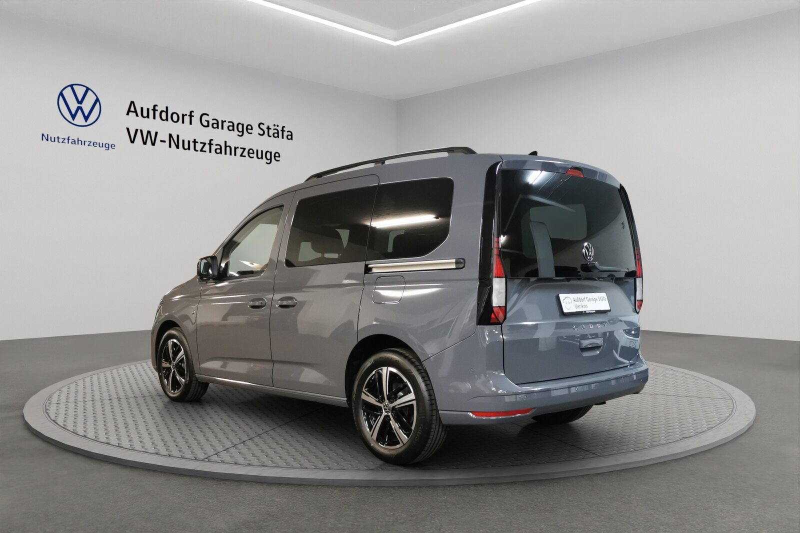 VW Caddy Liberty, Diesel, Neuwagen, Handschaltung - 3