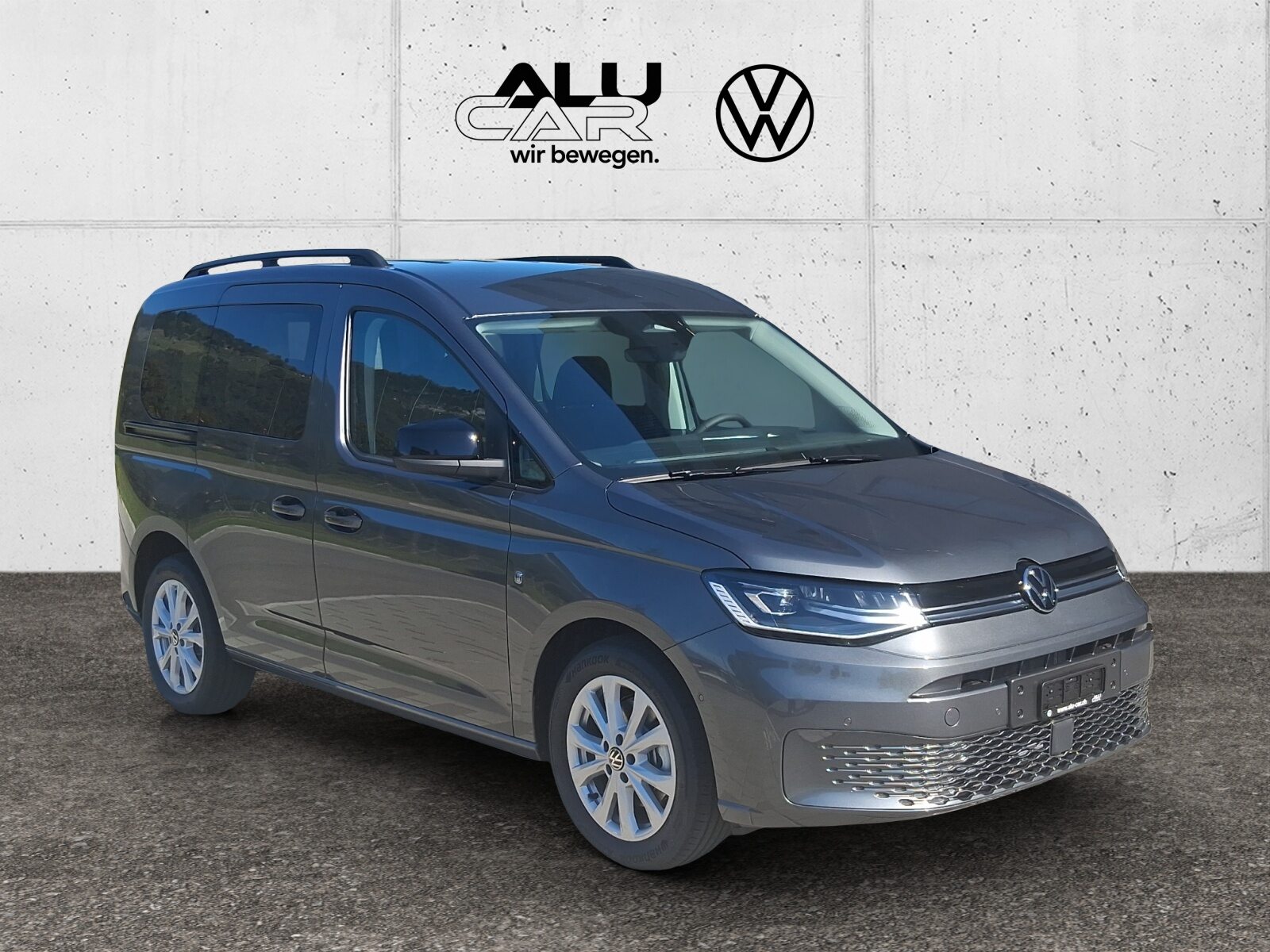 VW Caddy Life, Diesel, New car, Manual - 6