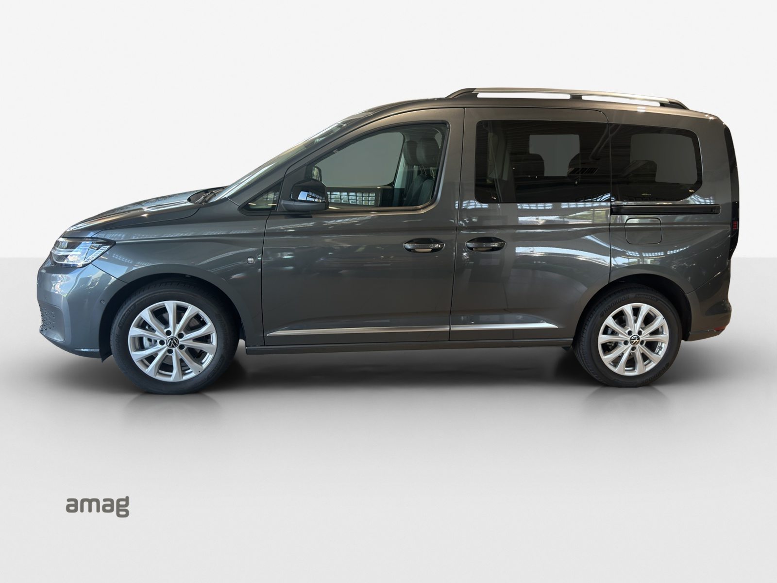 VW Caddy Style, Petrol, Second hand / Used, Automatic - 2