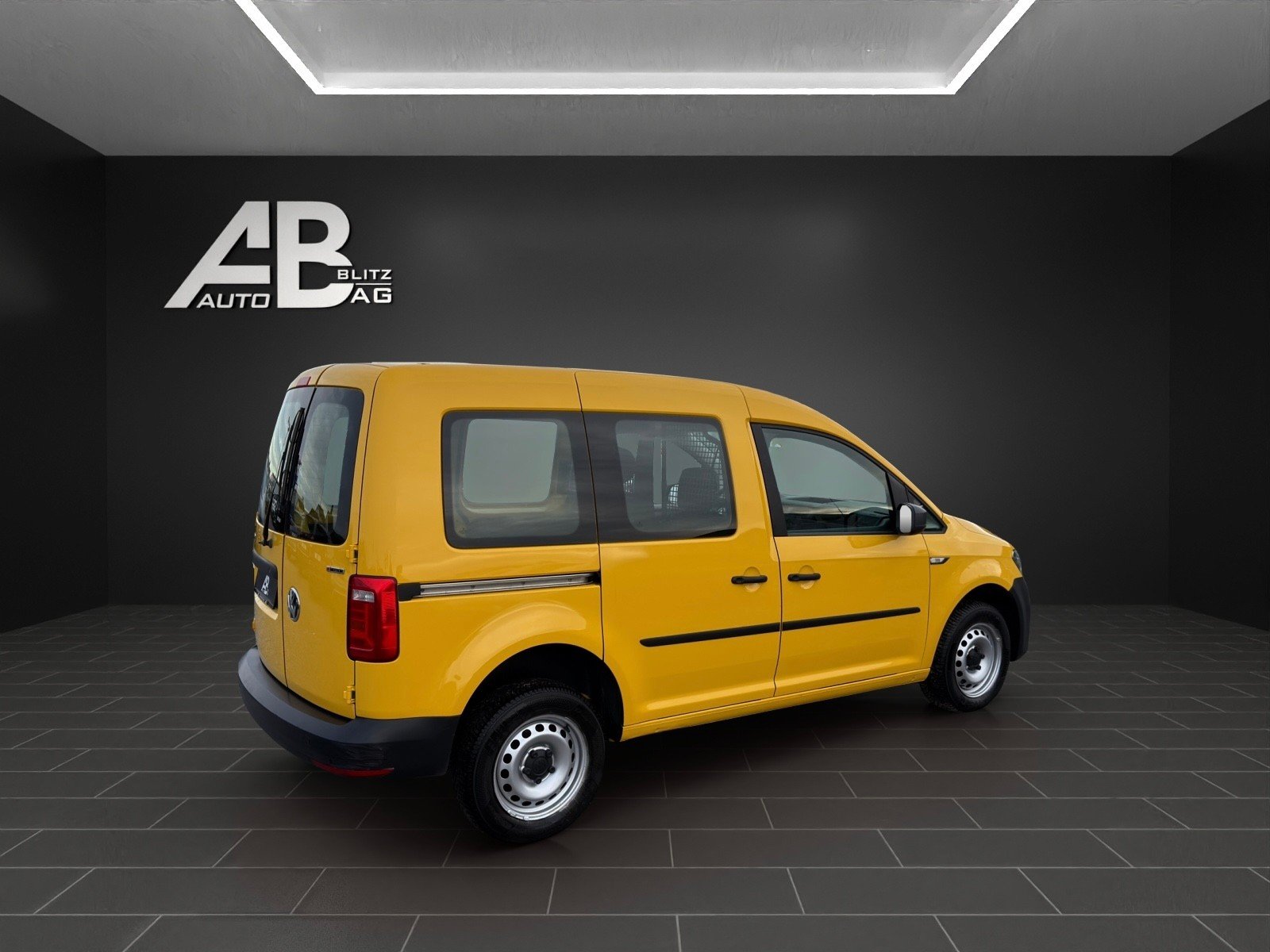 VW Caddy 2.0TDI 4Motion BlueMotion Technology, Diesel, Occasion / Gebraucht, Handschaltung - 5