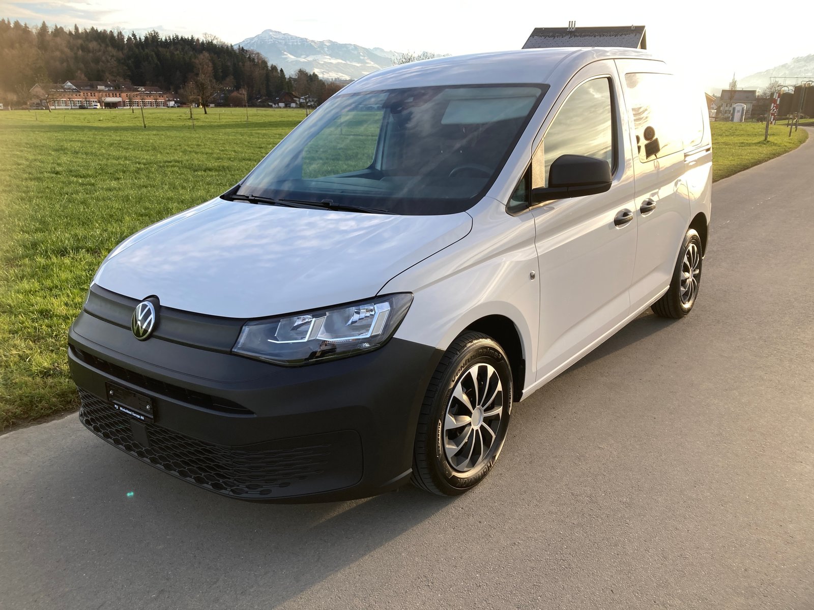 VW Caddy 2.0 TDI, Diesel, Second hand / Used, Manual