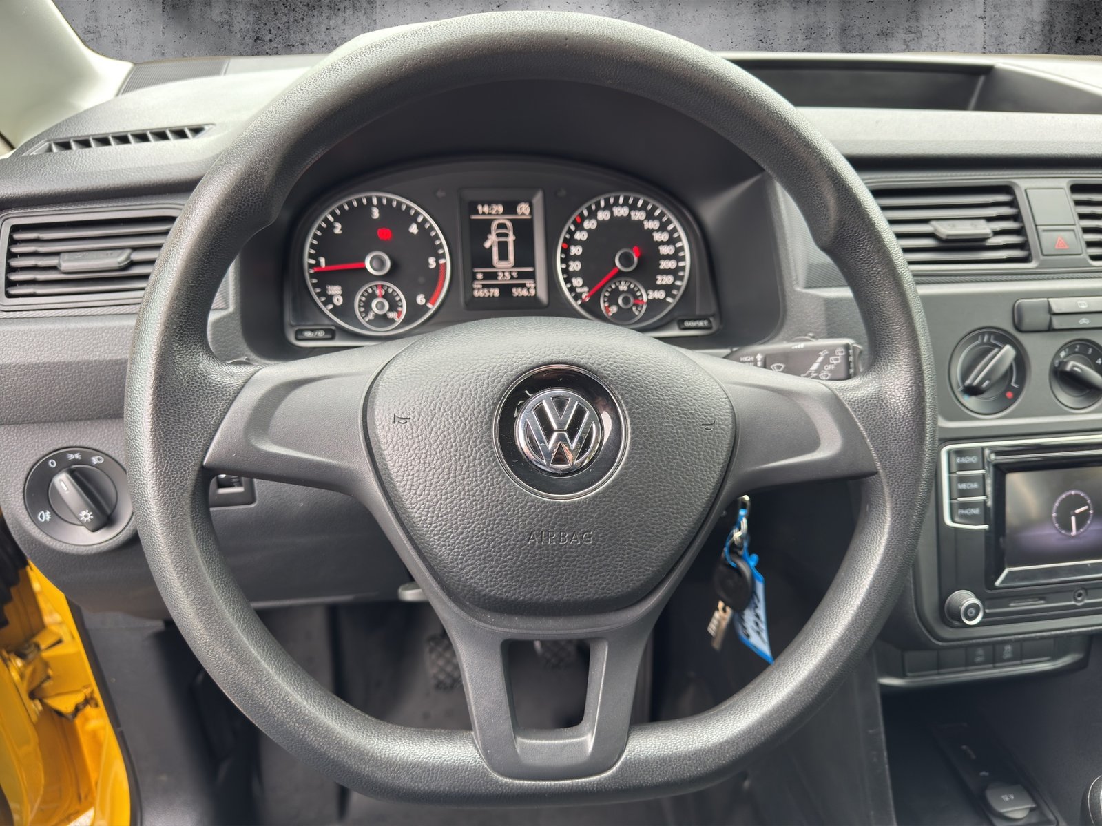 VW Caddy 2.0TDI 4Motion BlueMotion Technology, Diesel, Second hand / Used, Manual - 6