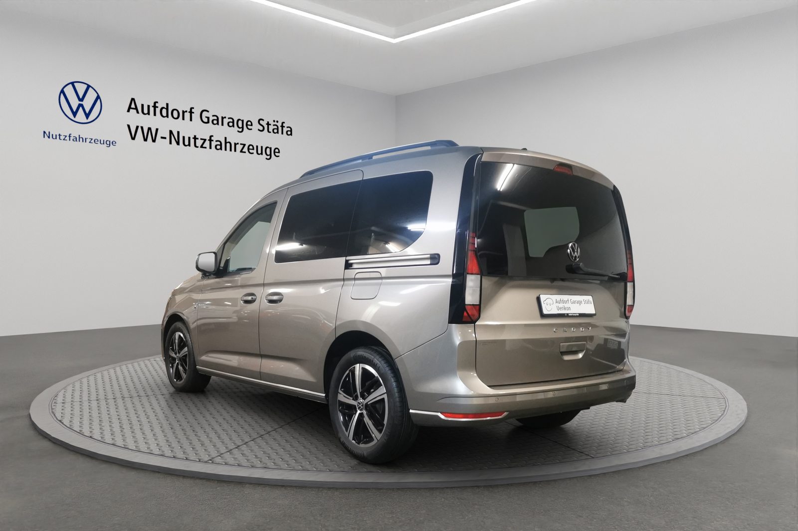 VW Caddy, Benzin, Occasion / Gebraucht, Automatik - 3