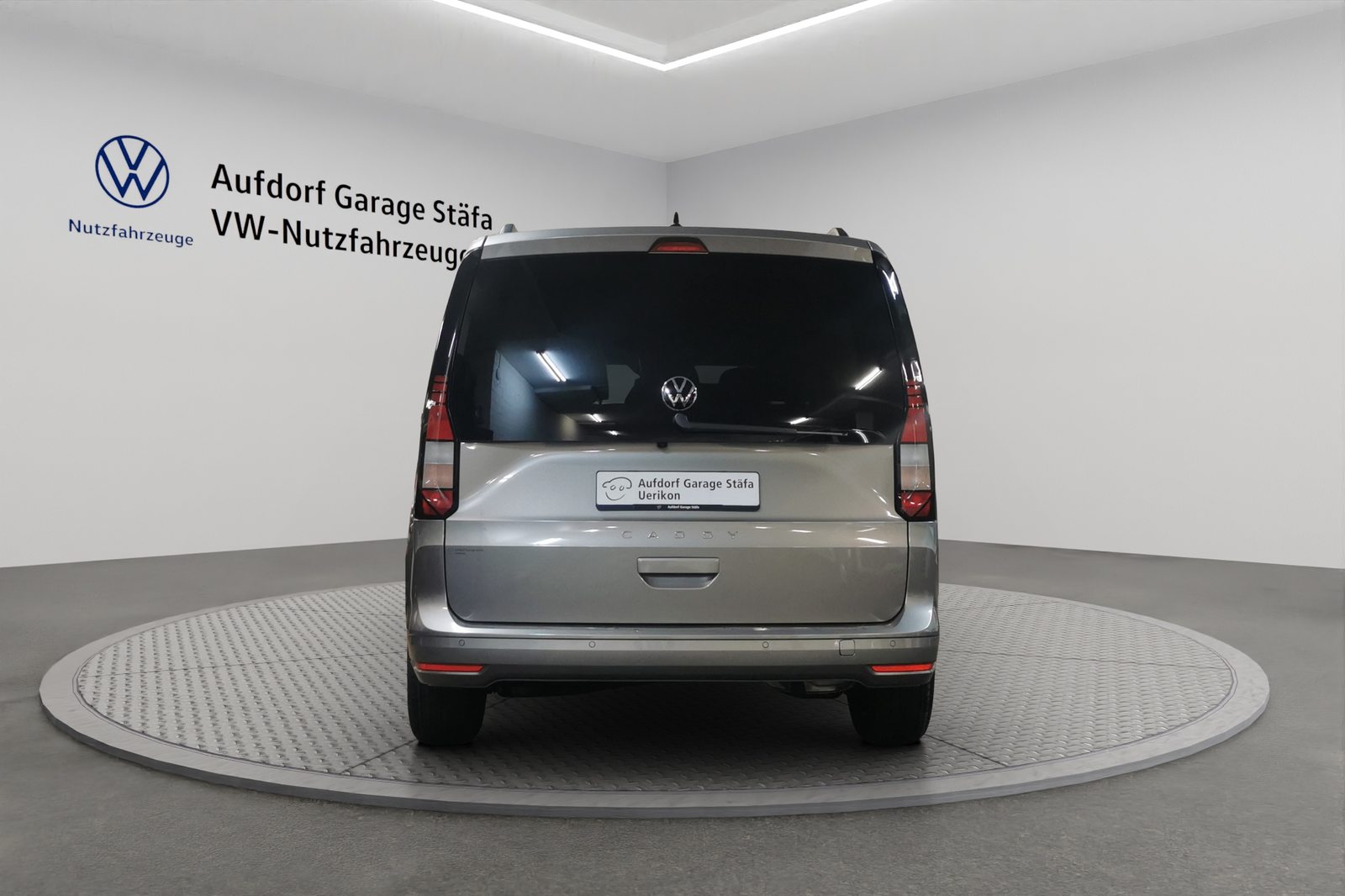 VW Caddy, Benzin, Occasion / Gebraucht, Automatik - 4