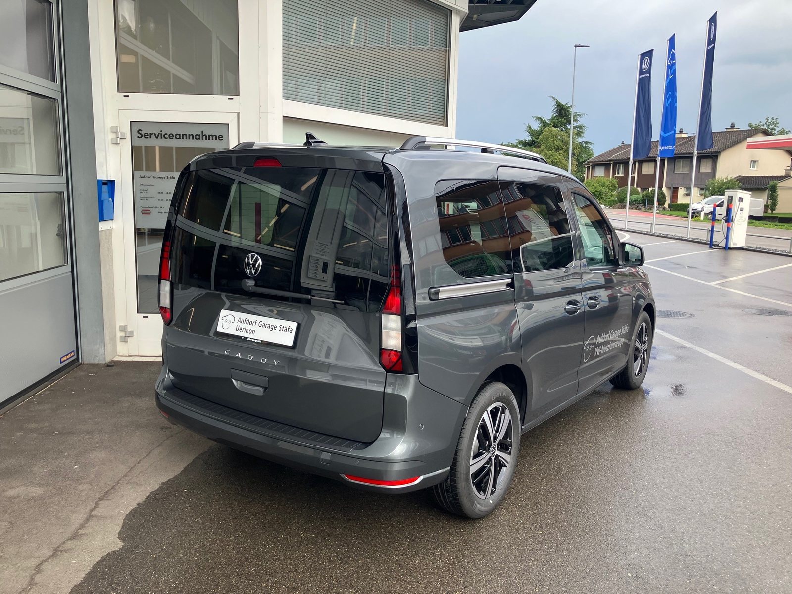 VW Caddy Liberty, Diesel, Occasion / Utilisé, Automatique - 3