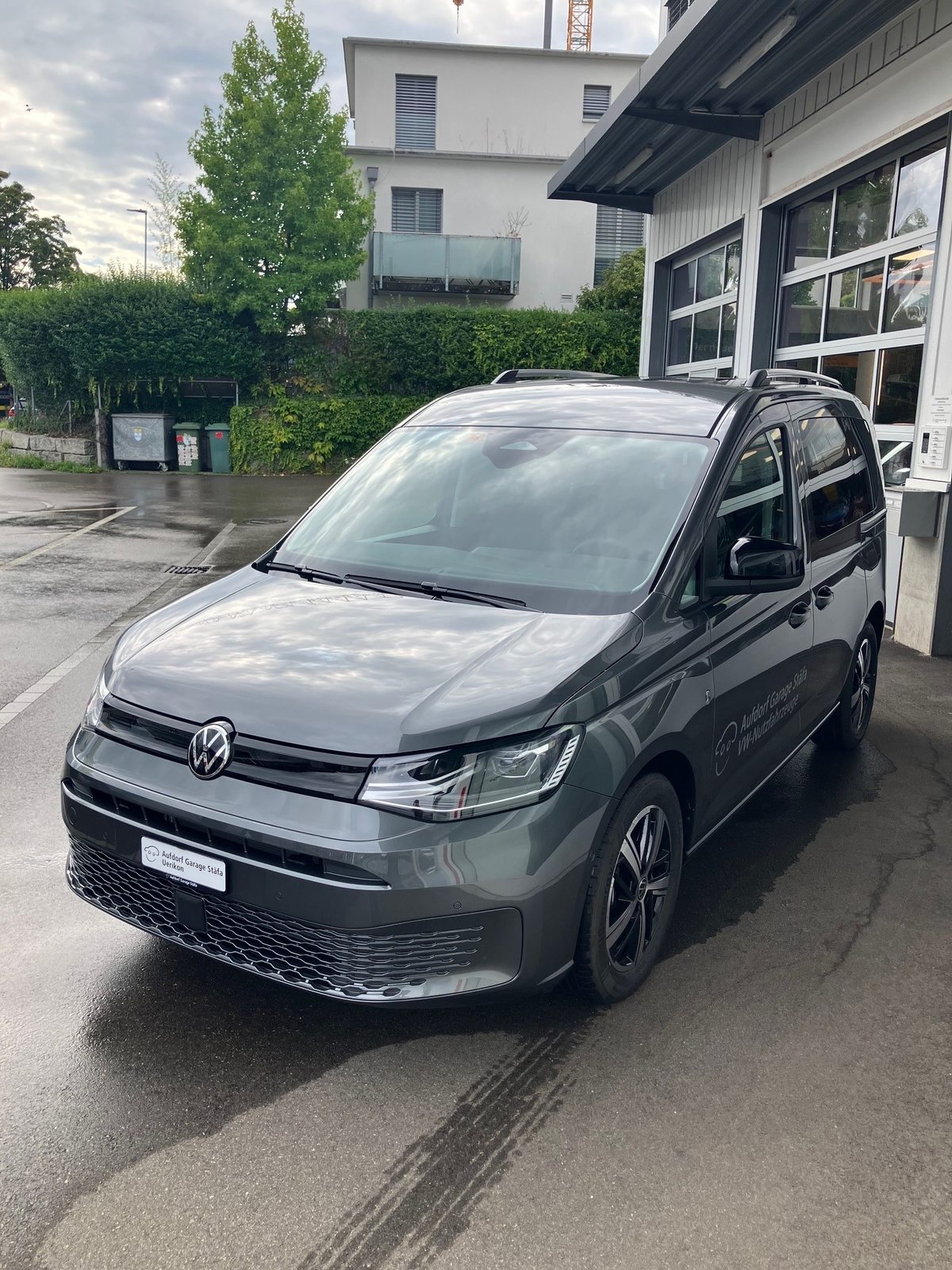 VW Caddy Liberty, Diesel, Occasion / Utilisé, Automatique - 4