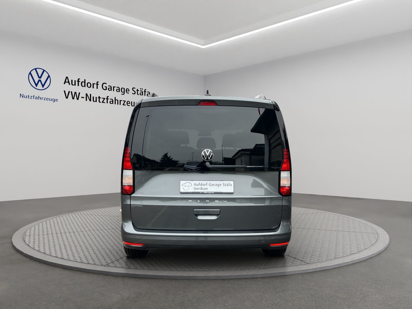 VW Caddy, Essence, Occasion / Utilisé, Automatique - 4