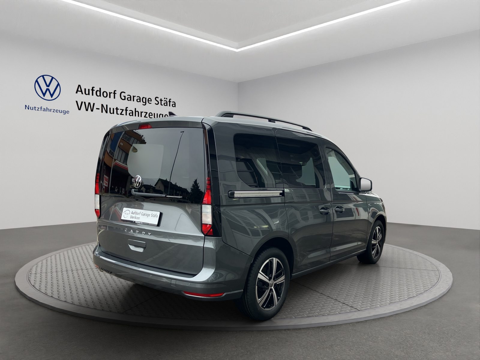 VW Caddy, Essence, Occasion / Utilisé, Automatique - 5