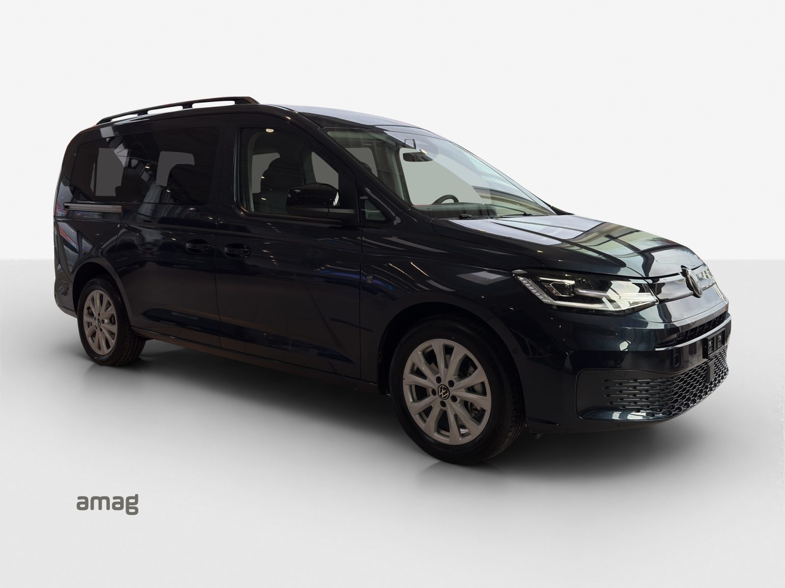 VW Caddy Liberty Maxi, Petrol, Second hand / Used, Automatic - 7