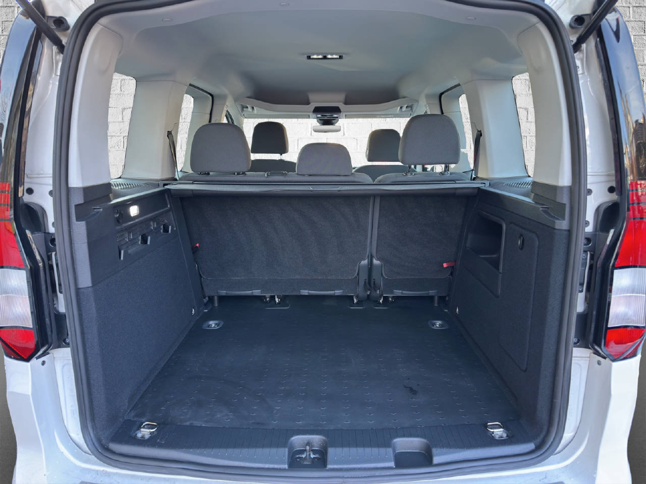VW Caddy 1.5 TSI DSG, Benzin, Occasion / Gebraucht, Automatik - 7