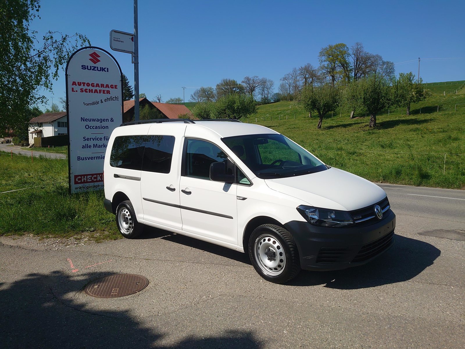 VW Maxi 2.0 TDI Trendline 4m, Diesel, Second hand / Used, Manual - 3
