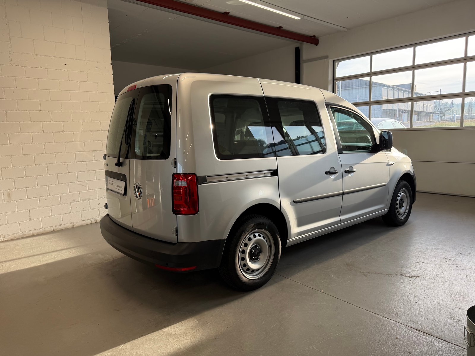 VW Caddy 2.0TDI BlueMotion Technology DSG, Diesel, Second hand / Used, Automatic - 7
