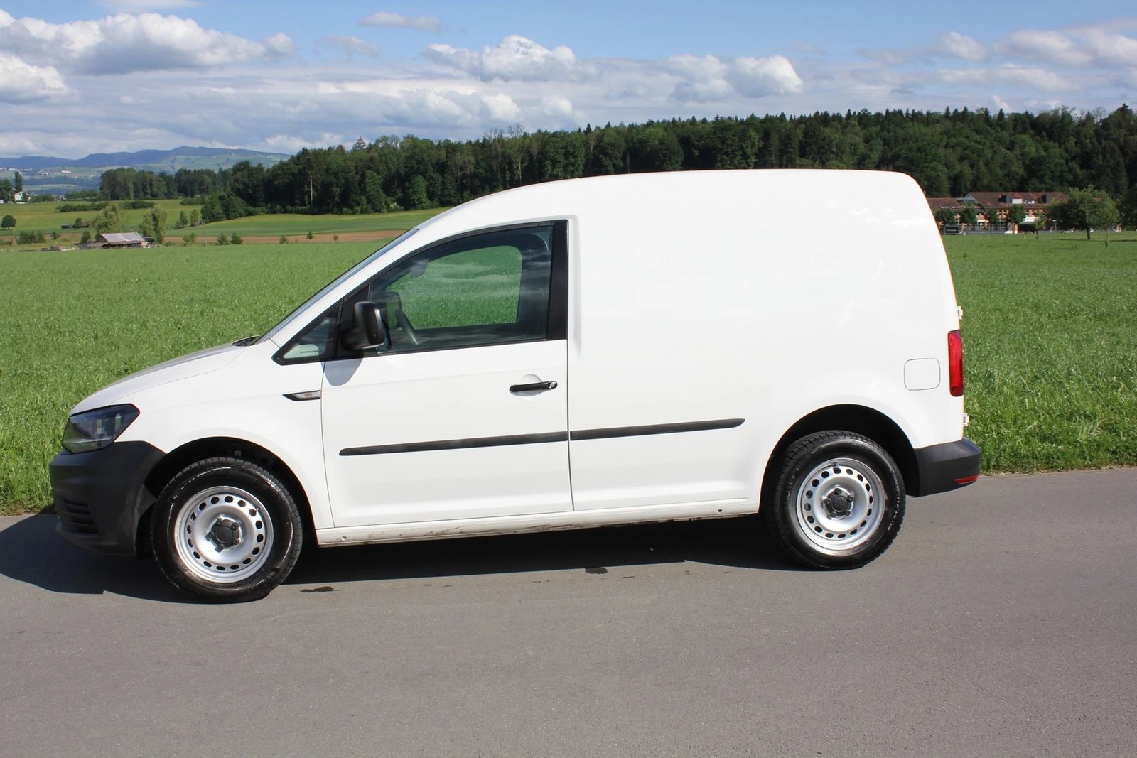 VW Caddy 1.4TGI BlueMotion Technology DSG, Second hand / Used, Automatic - 4
