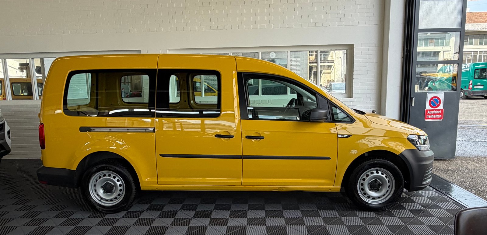 VW Caddy Maxi 1.0TSI BlueMotion Technology, Essence, Occasion / Utilisé, Manuelle - 2
