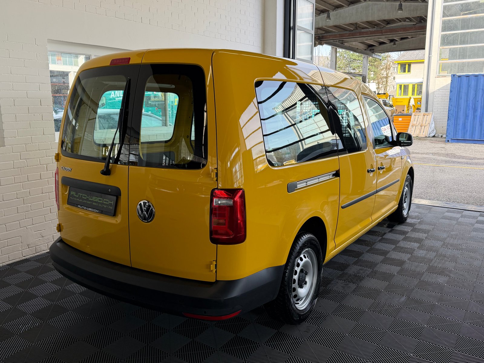 VW Caddy Maxi 1.0TSI BlueMotion Technology, Essence, Occasion / Utilisé, Manuelle - 4