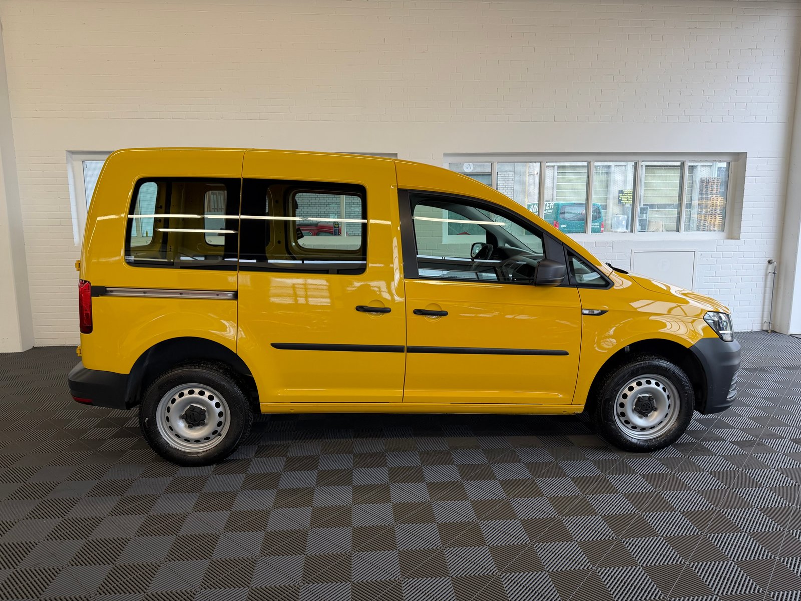 VW Caddy 2.0TDI 4Motion BlueMotion Technology, Diesel, Occasion / Utilisé, Manuelle - 2
