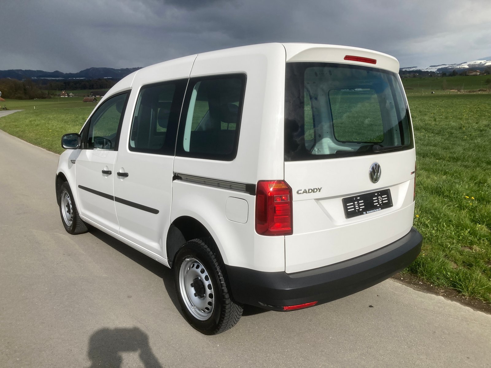 VW Caddy 2.0TDI 4Motion BlueMotion Technology 2 Schiebetüre, Diesel, Occasion / Utilisé, Manuelle - 4