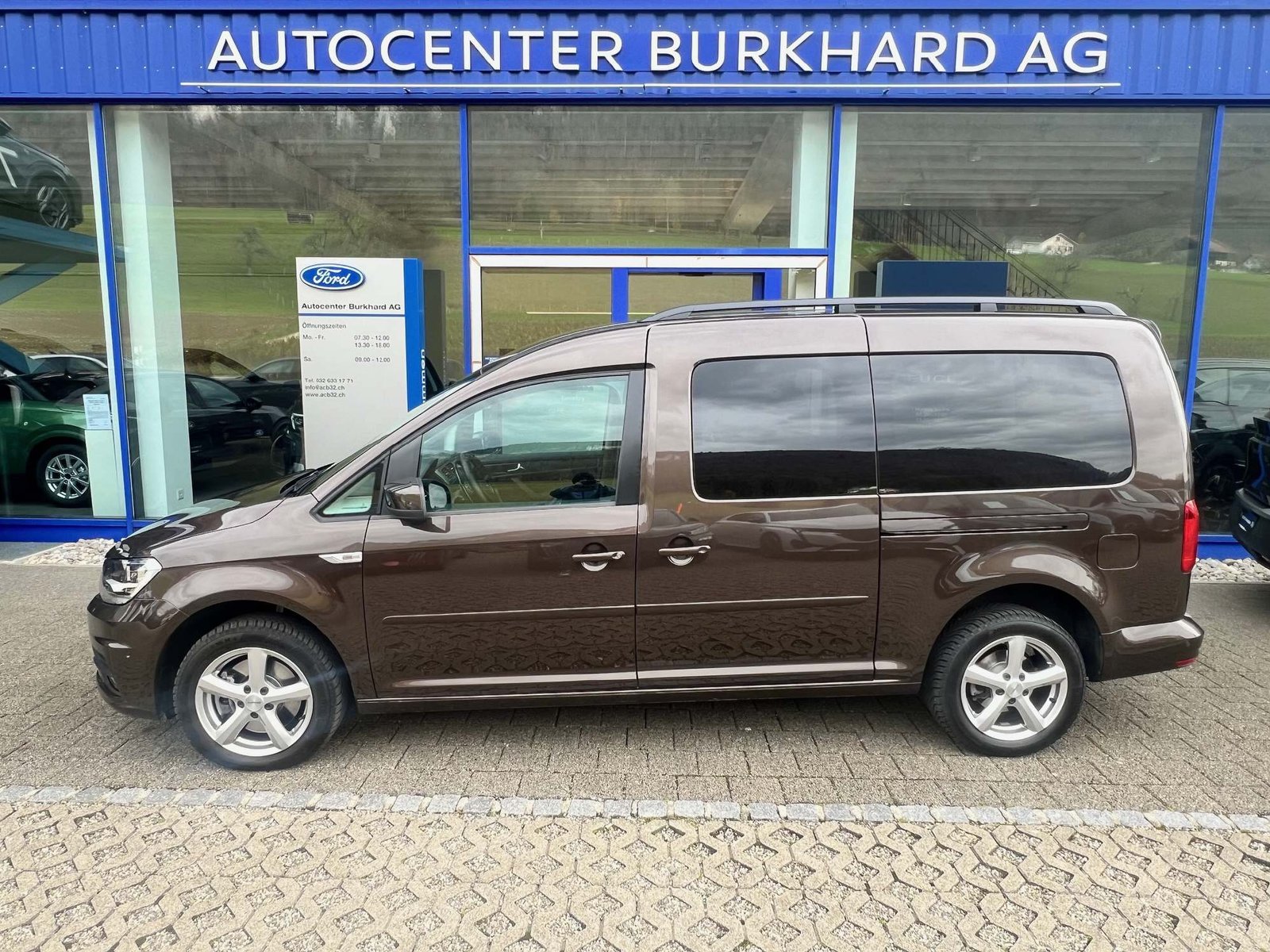 VW Caddy Maxi 2.0 TDI Behindertenumbau