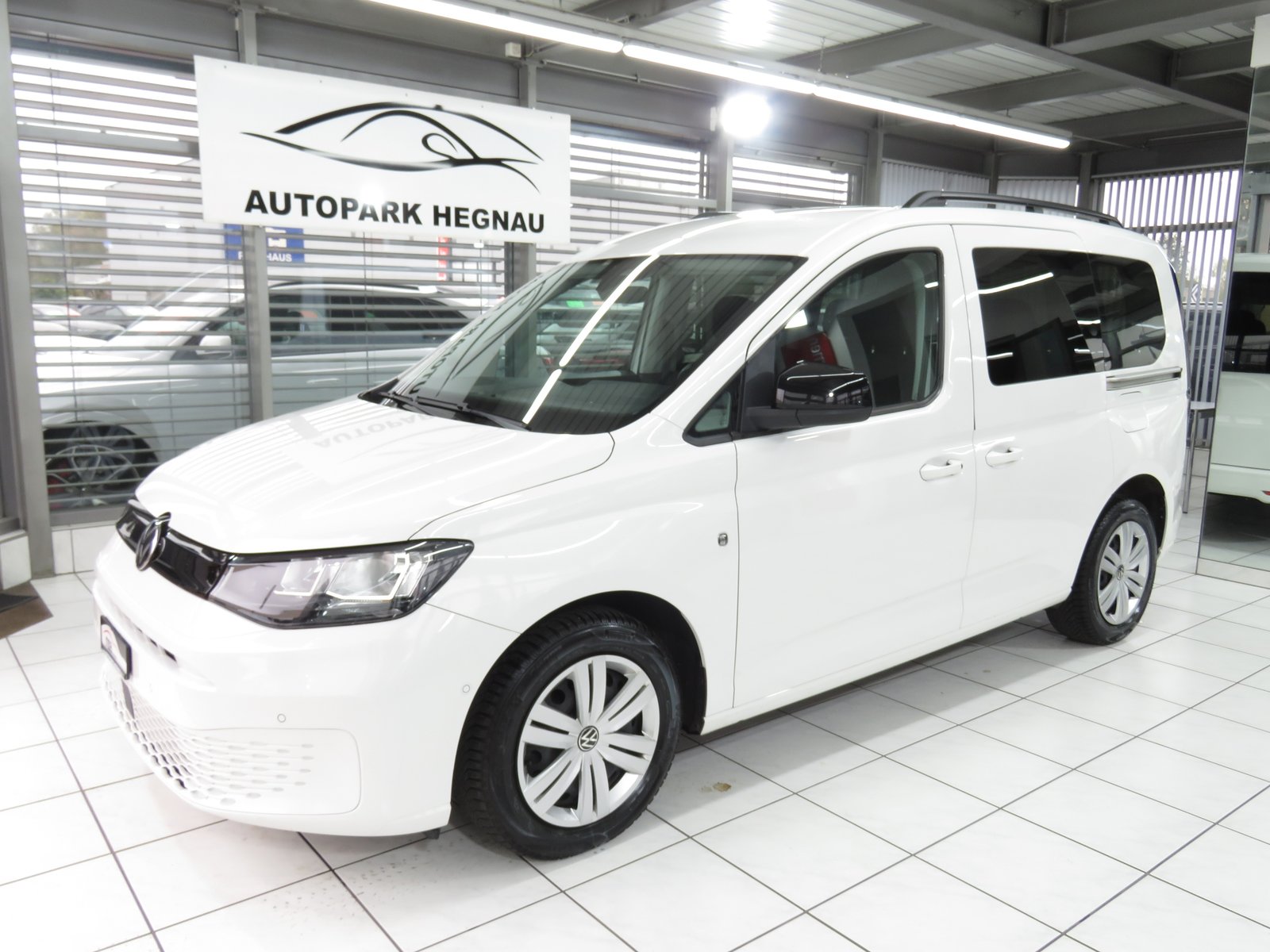 VW Caddy 2.0 TDI Liberty DSG