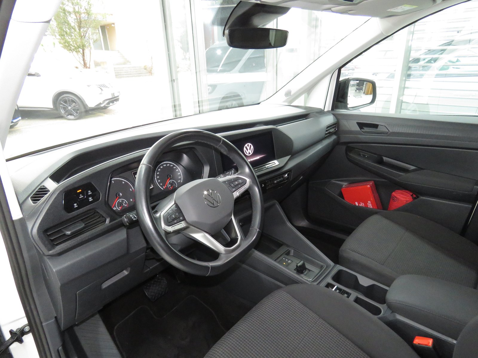 VW Caddy 2.0 TDI Liberty DSG, Diesel, Second hand / Used, Automatic - 7