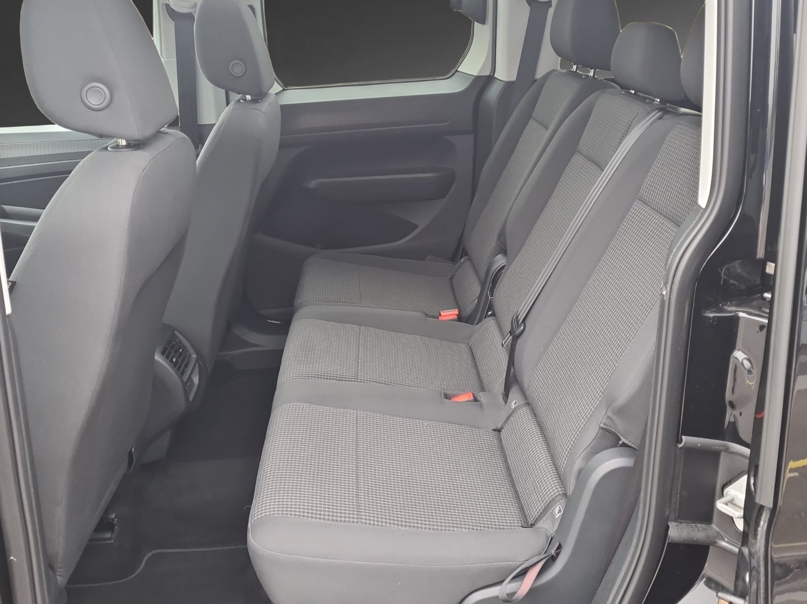 VW Caddy Liberty, Diesel, Occasion / Utilisé, Manuelle - 7