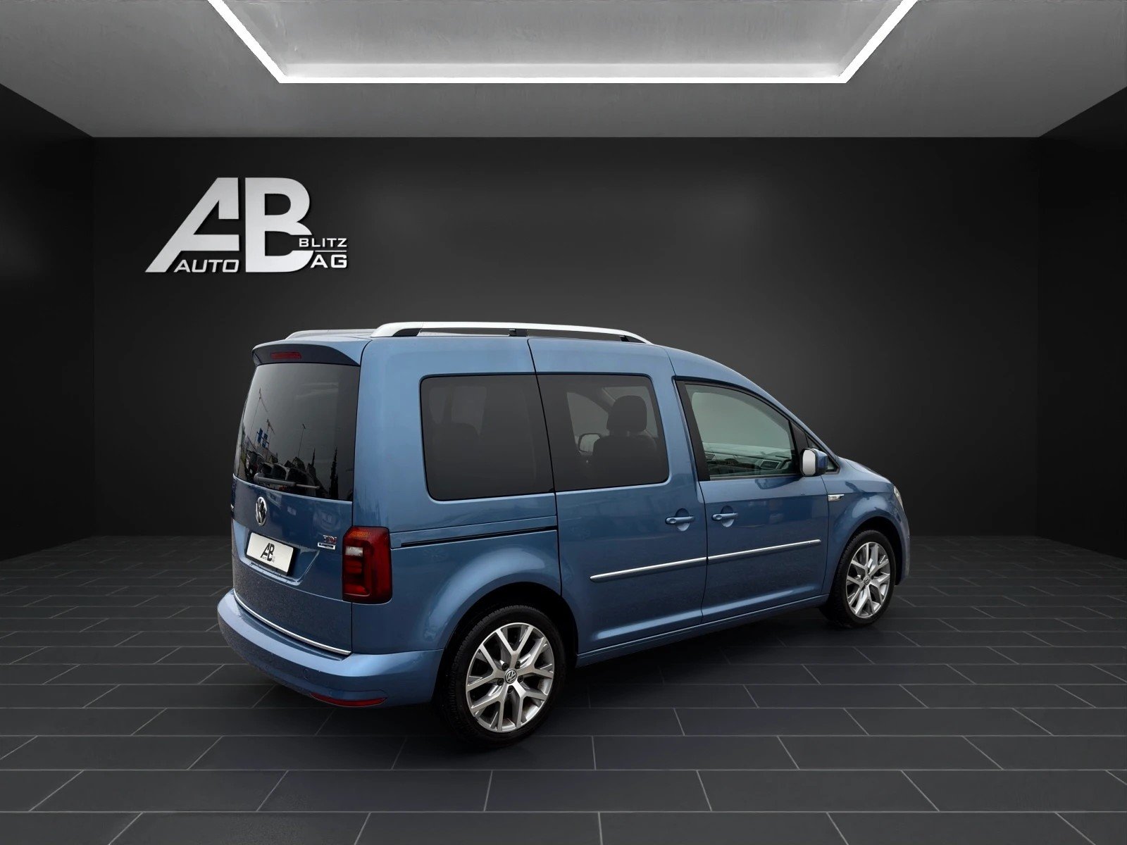 VW Caddy 2.0 TDI Highline, Diesel, Second hand / Used, Manual - 5