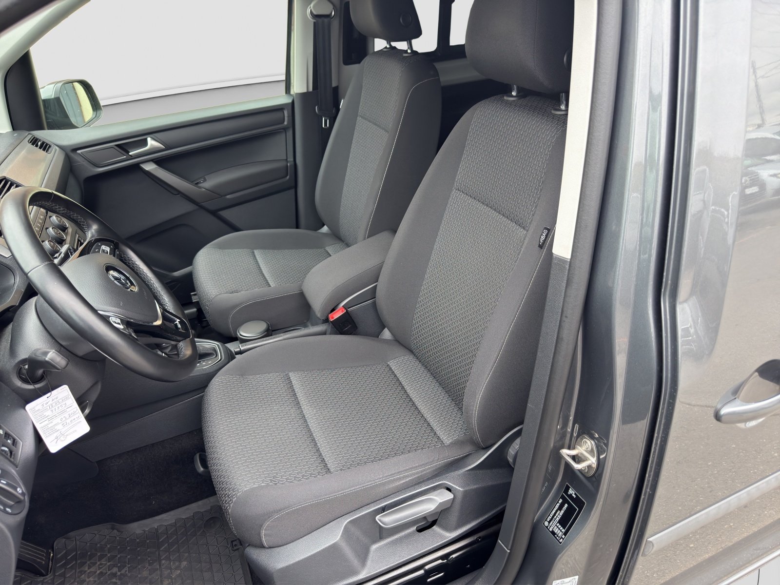 VW Caddy 1.4 TSI Trendline, Essence, Occasion / Utilisé, Manuelle - 7