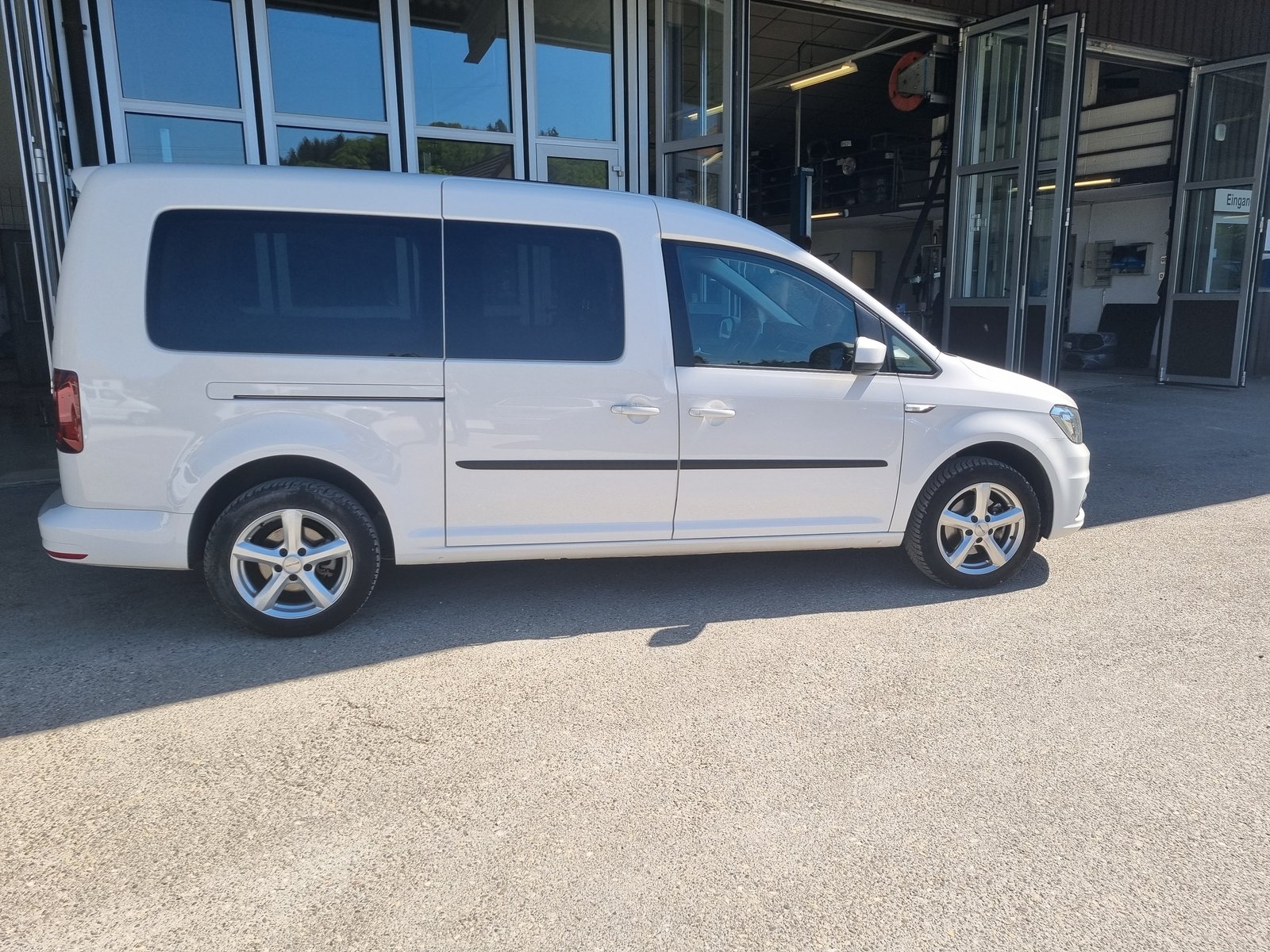 VW Caddy Maxi 2.0 TDI Trendline DSG, Diesel, Occasioni / Usate, Automatico - 3