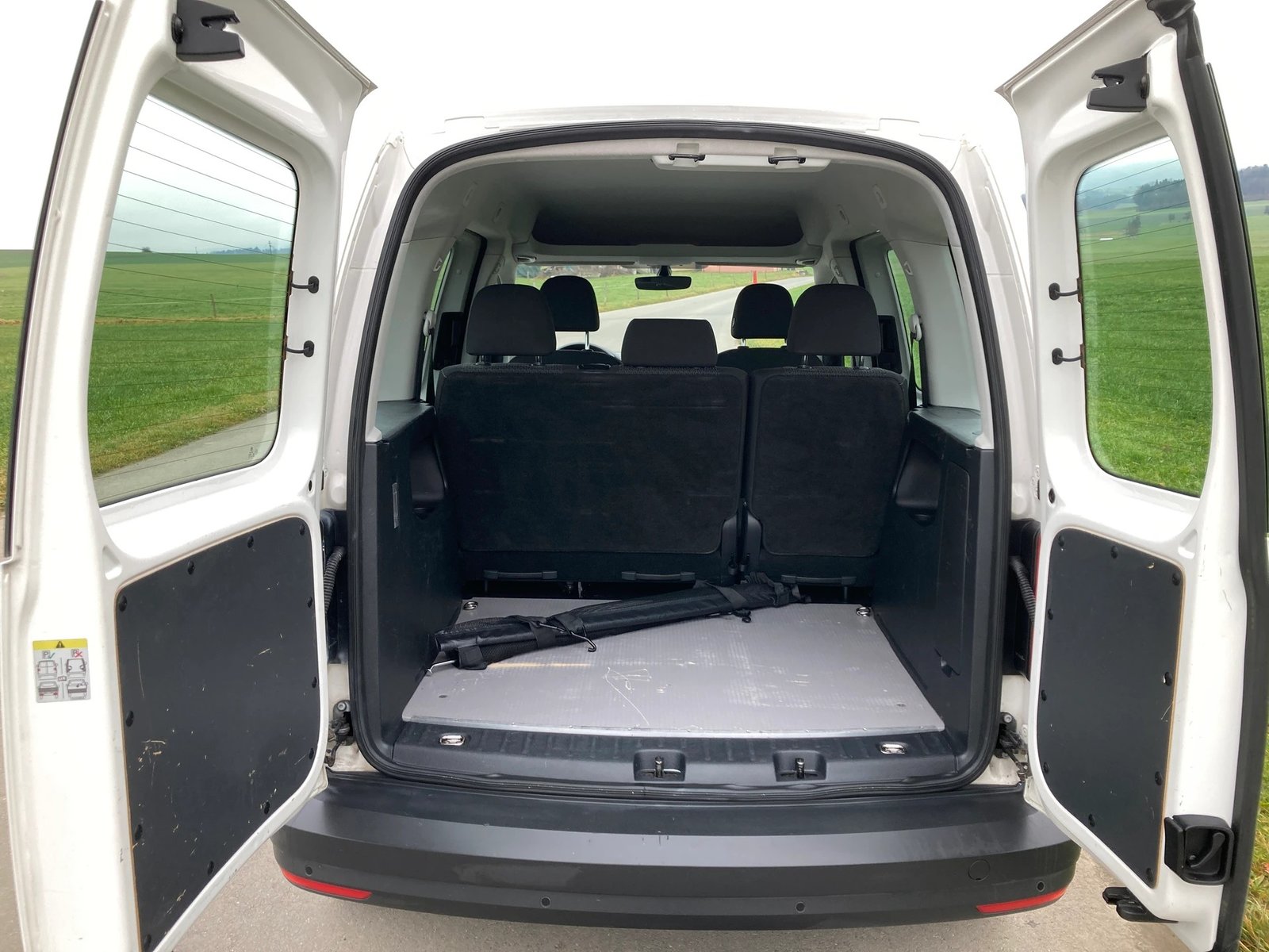 VW Caddy 2.0TDI 4Motion BlueMotion Technology, Diesel, Occasion / Utilisé, Manuelle - 6